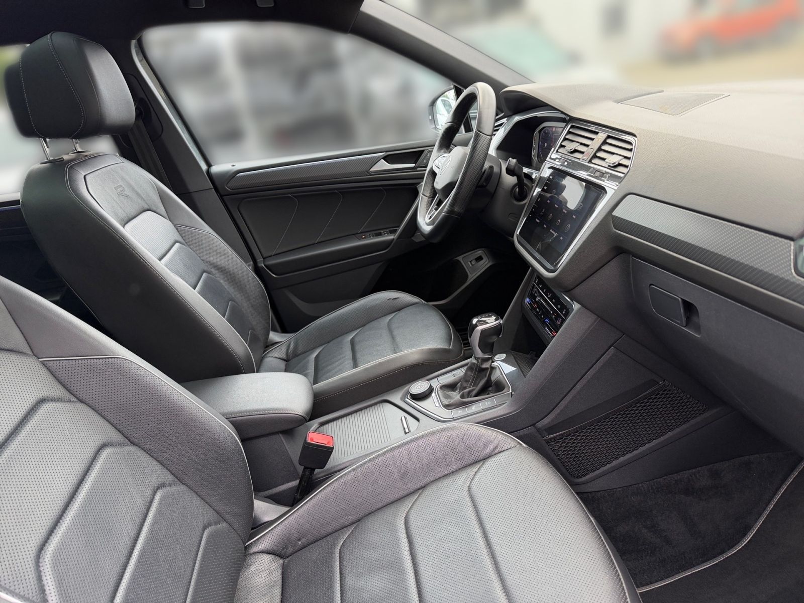 Volkswagen Tiguan Allspace 2.0 TDI DSG R-Line 4Motion Navi