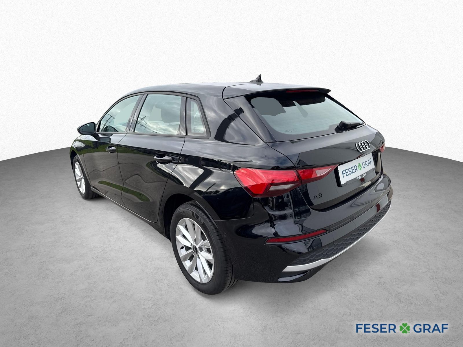 Audi A3 Spb. 30 TFSI S tronic - Apple CarPlay -