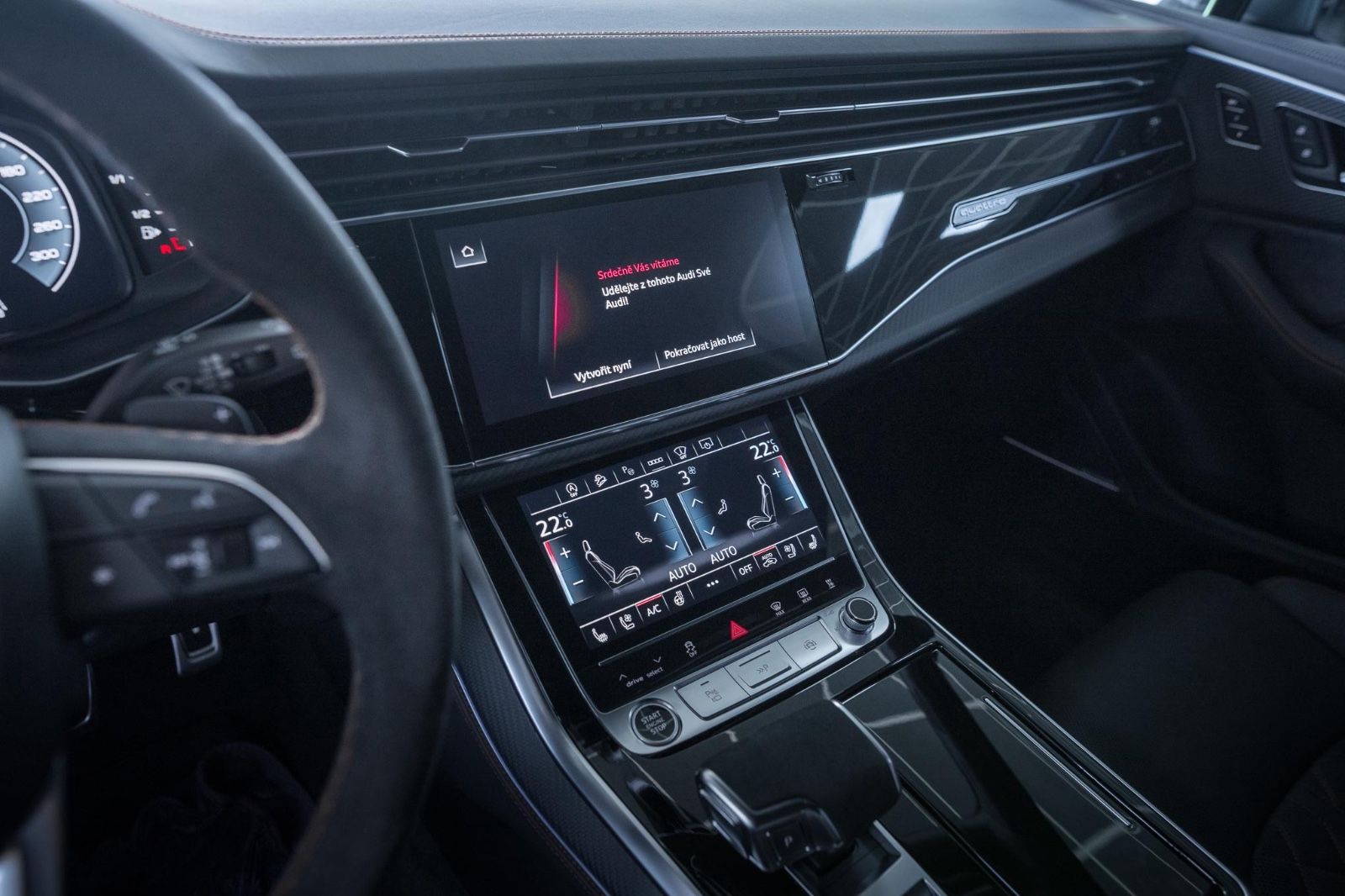 Audi Q7 TDI quattro S line-HUD-B&O 3D- Matrix- Carbon