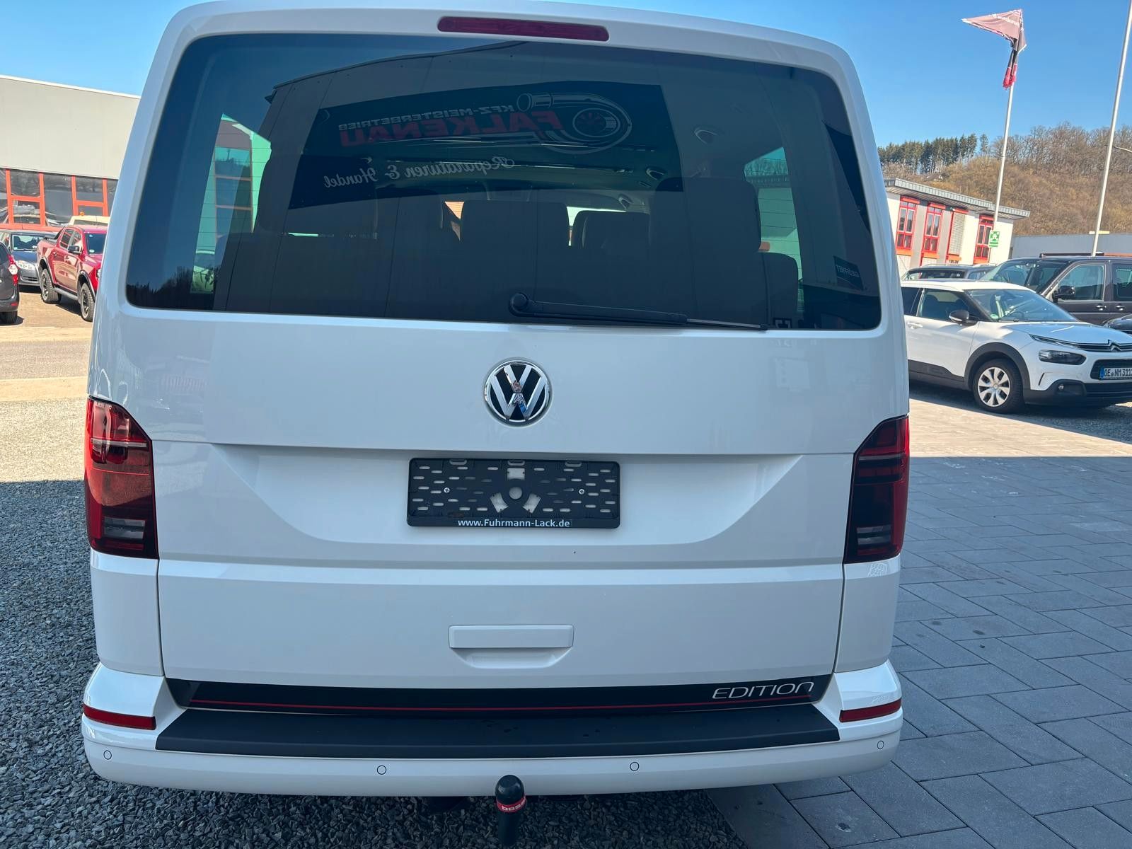 Volkswagen T6.1 Multivan 4Motion - Samsaru's Car Outlet