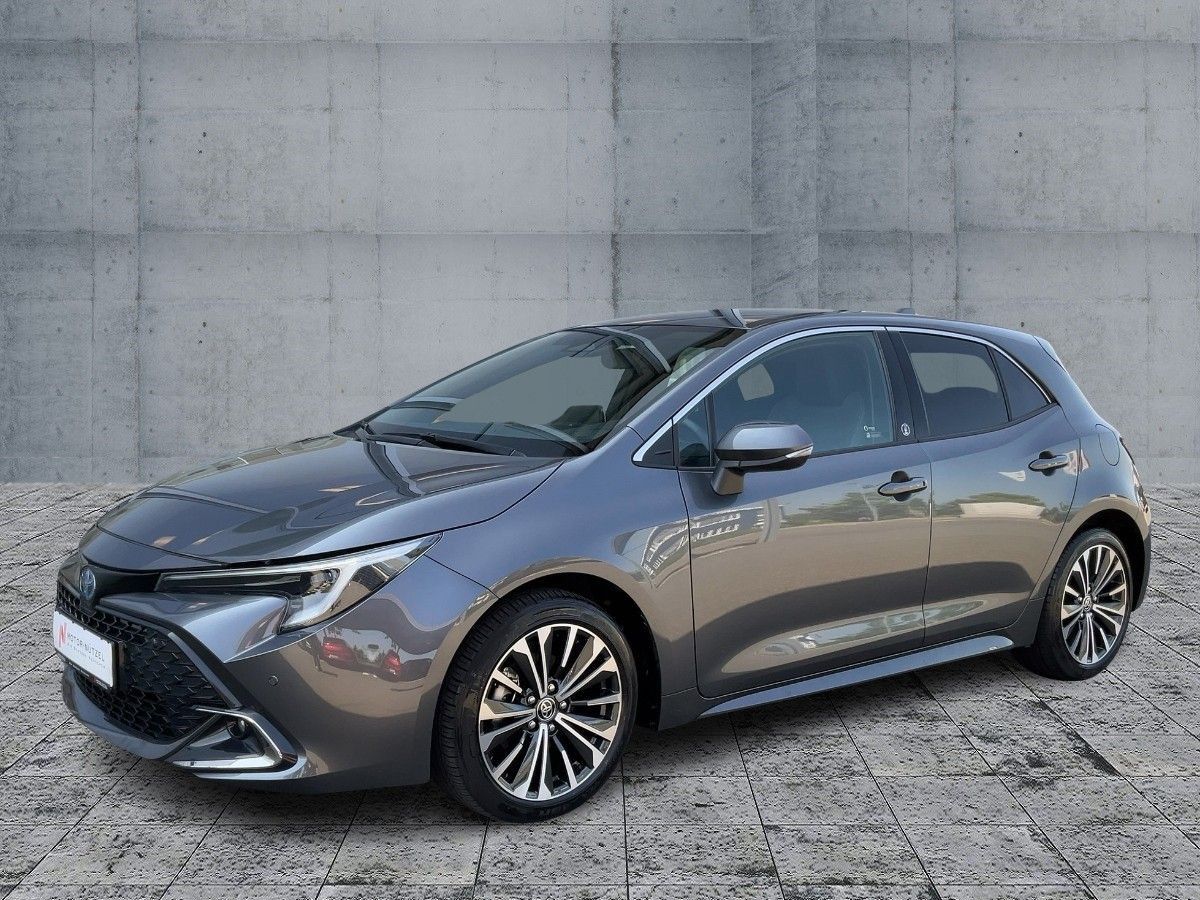 Toyota Corolla 1.8 Hybrid TEAM D LED+NAV+ACC+RFK+SHZ