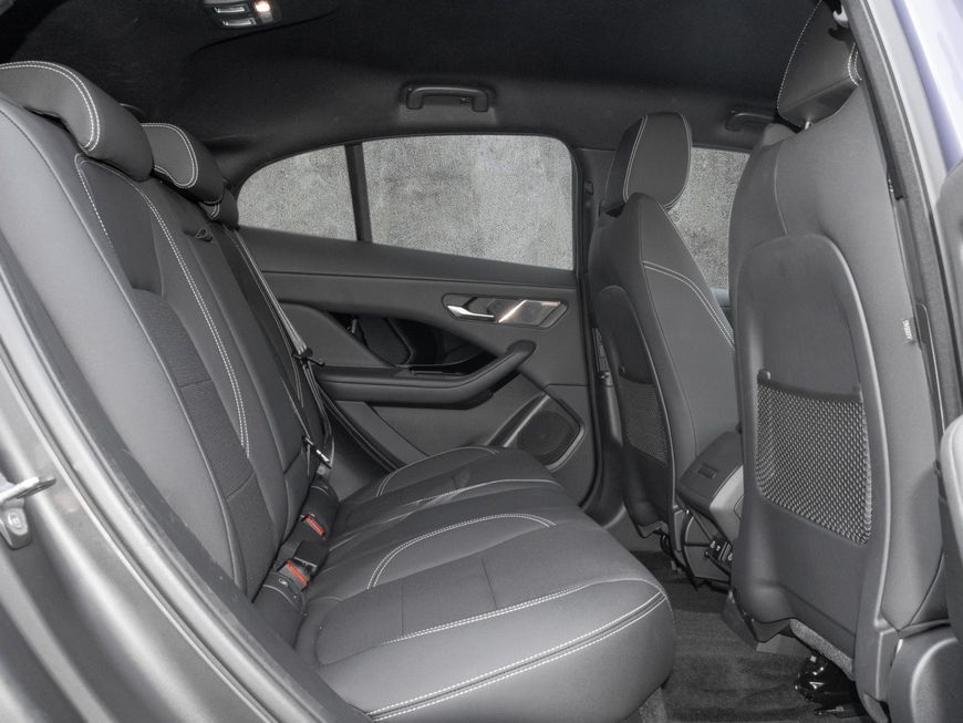Jaguar I-Pace EV400 AWD S