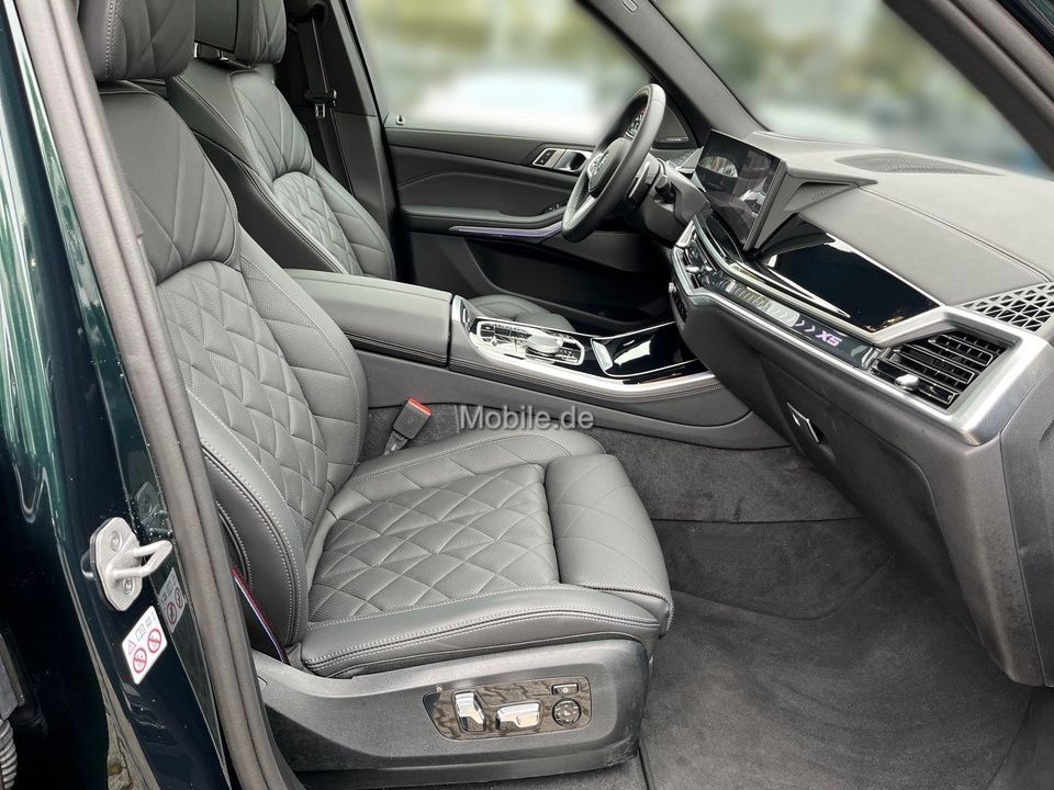 BMW X5 xDrive30d M Sport Individual 2-Achs Pano Sky!