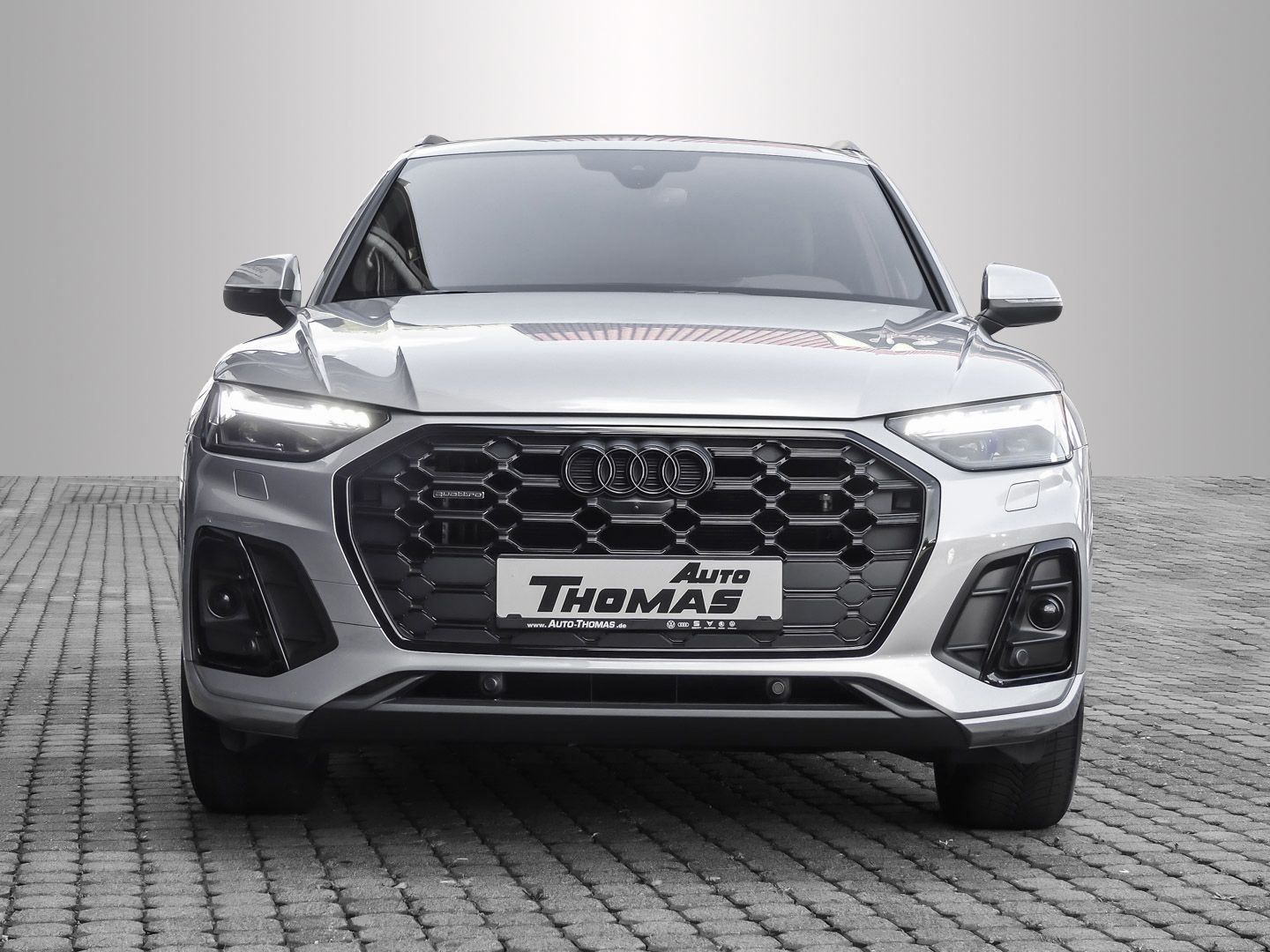 Audi Q5 S line 50 TDI quattro - Samsaru's Car Outlet