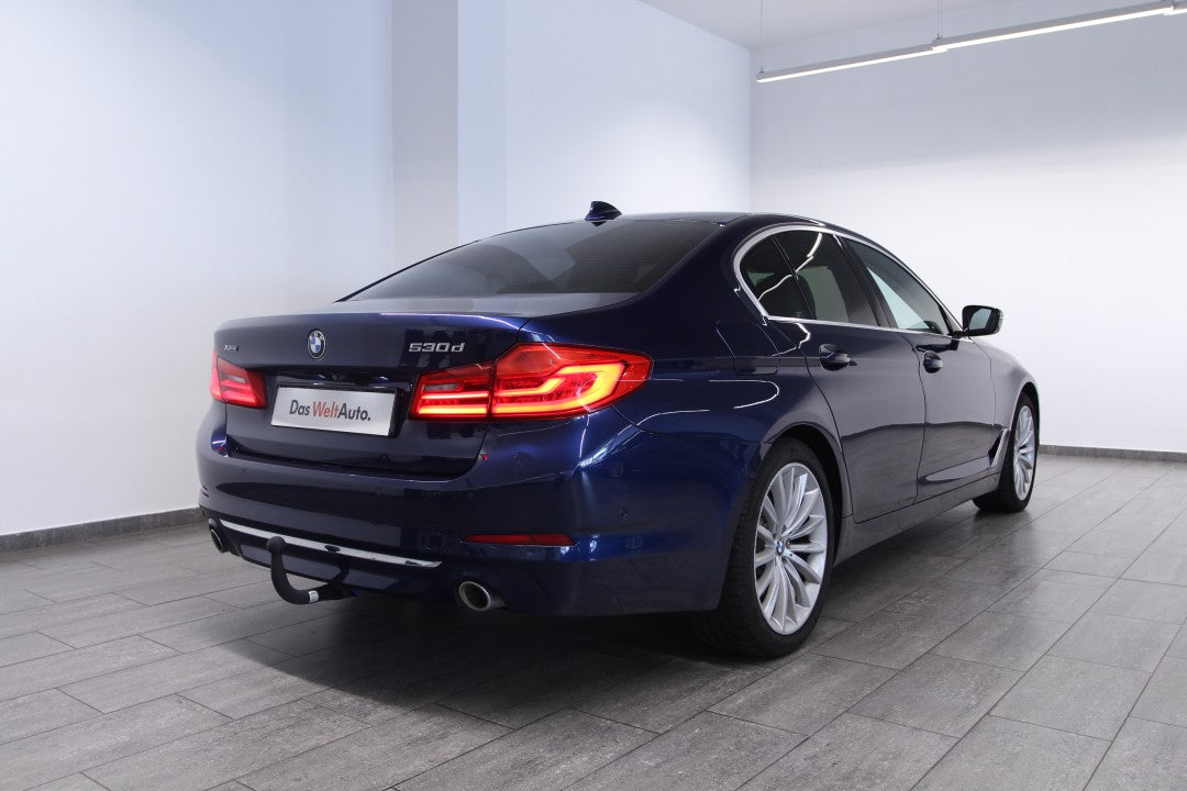 BMW 530d Limuzina xDrive, Individual