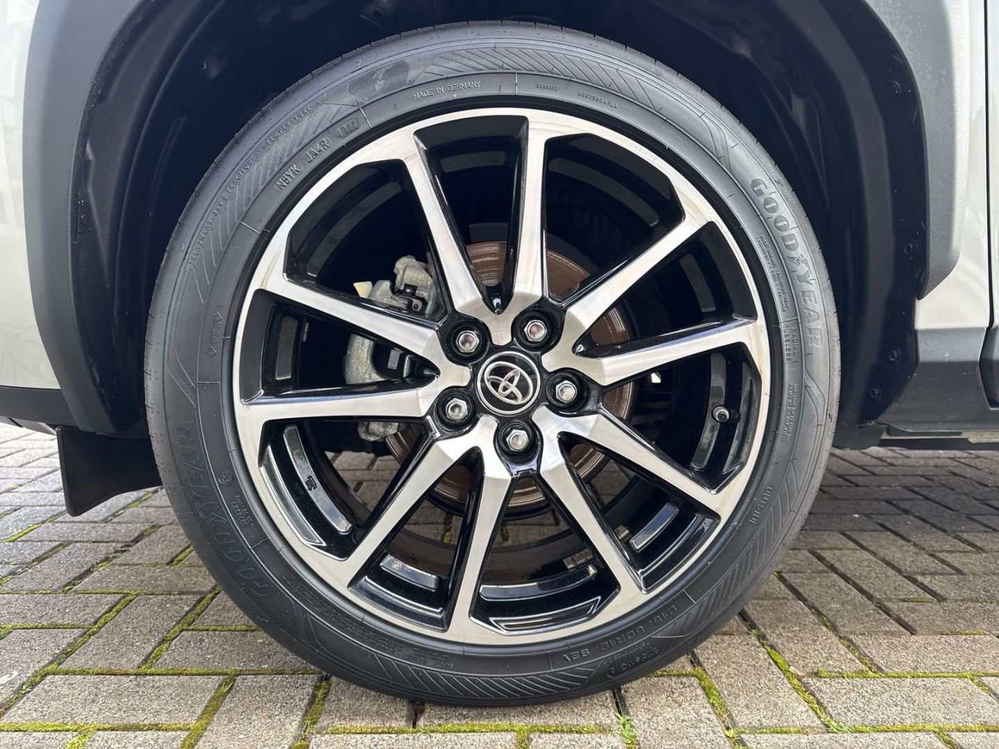 Toyota Yaris Cross Hybrid FWD GR Sport 1.5 VVT-iE EU6d