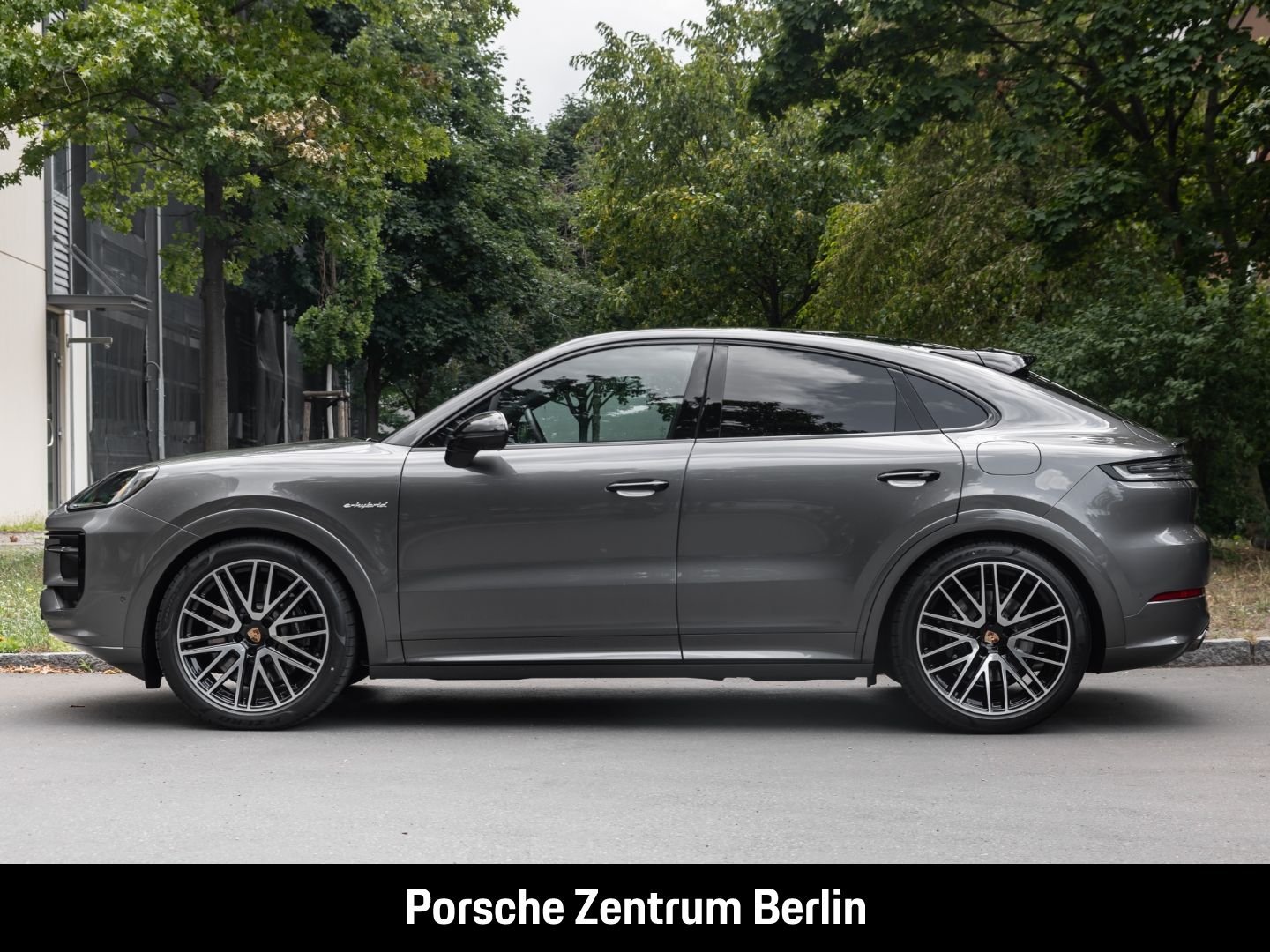 Porsche Cayenne S E-Hybrid Coupe HA-Lenkung InnoDrive