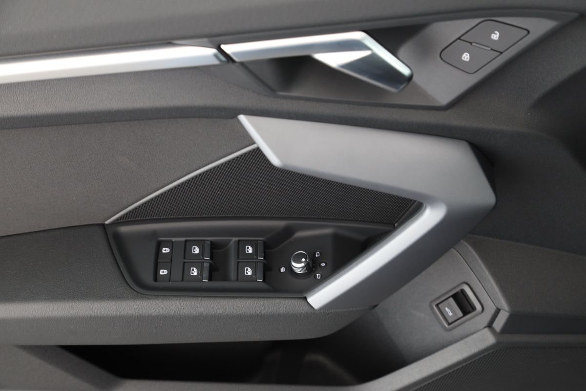 Audi A3 Sportback 35 TDI S tronic - Samsaru's Car Outlet