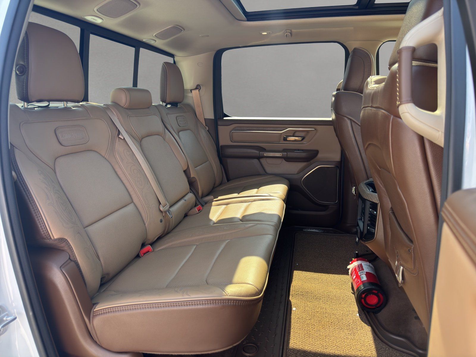 Dodge RAM 1500 5.7 V8 4x4 LARAMIE LONGHORN LPG 200L