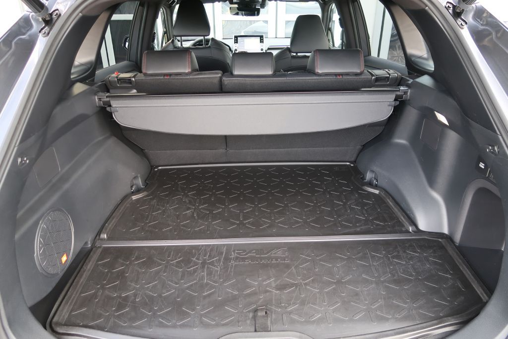 Toyota RAV 4 Plug-in-Hybrid Technik- und Style Paket
