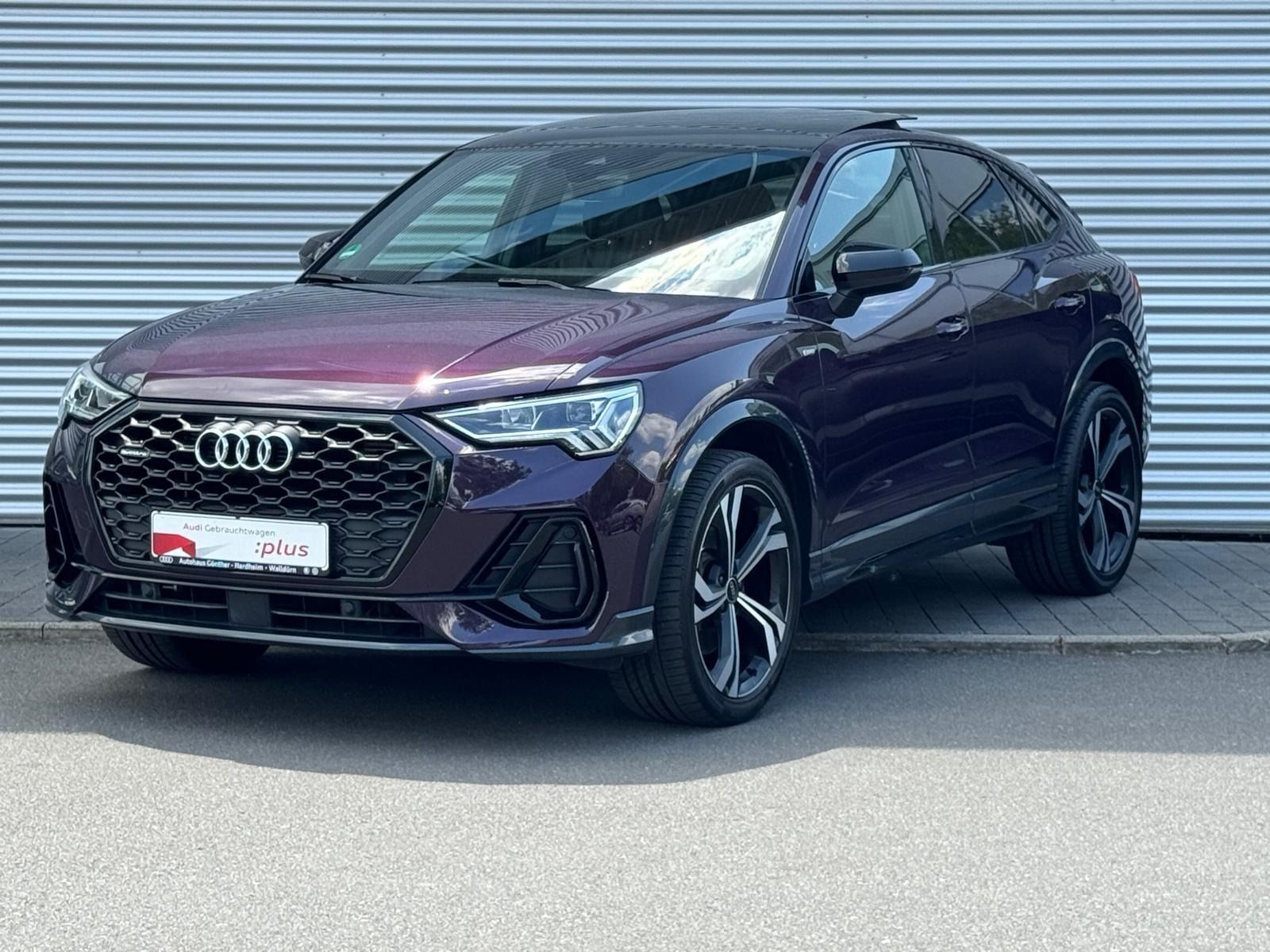 Audi Q3 Sportback 40 TFSI quattro S line - Samsaru's Car Outlet