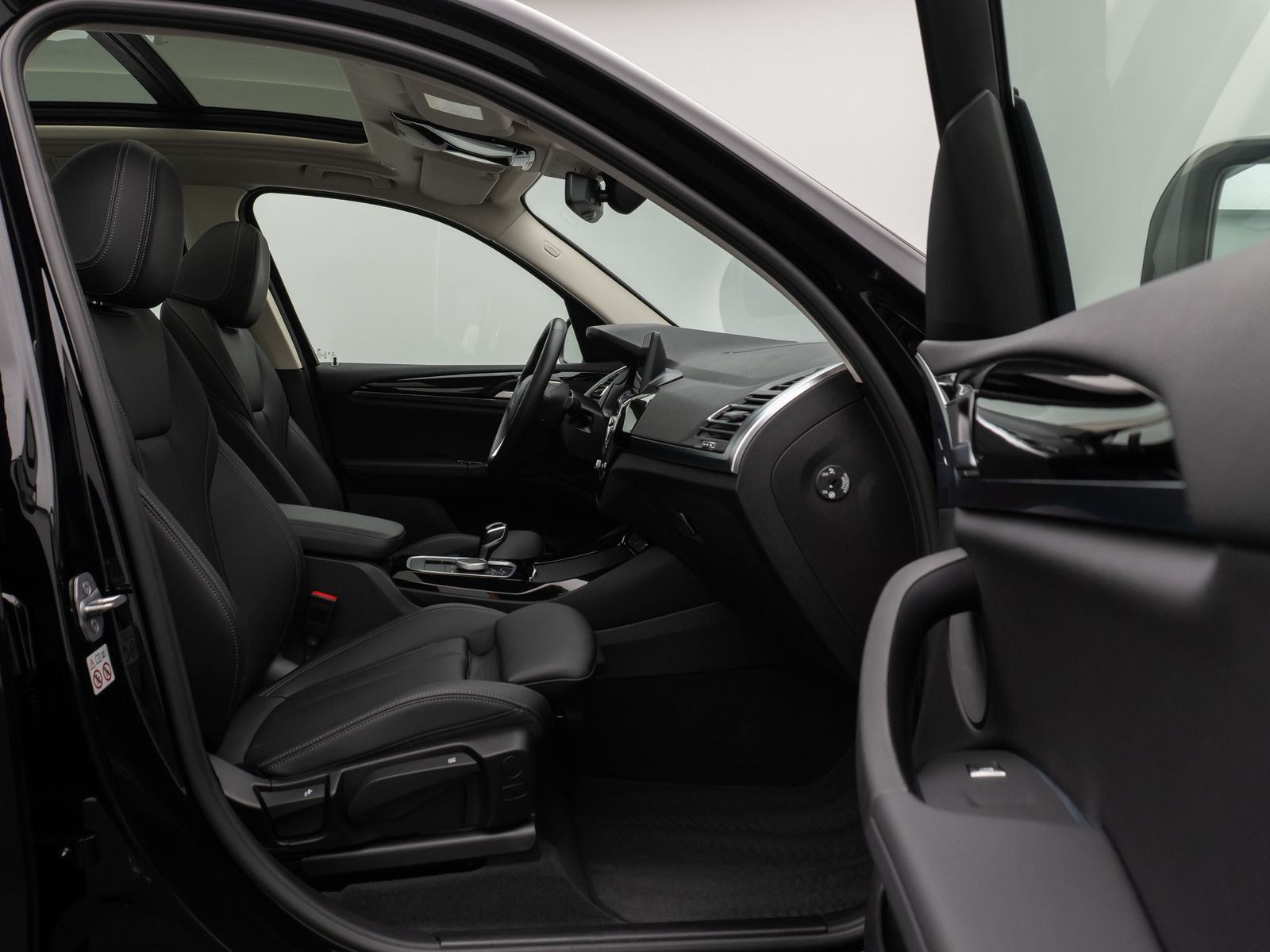 BMW X3 xD30e Sport - Samsaru's Car Outlet
