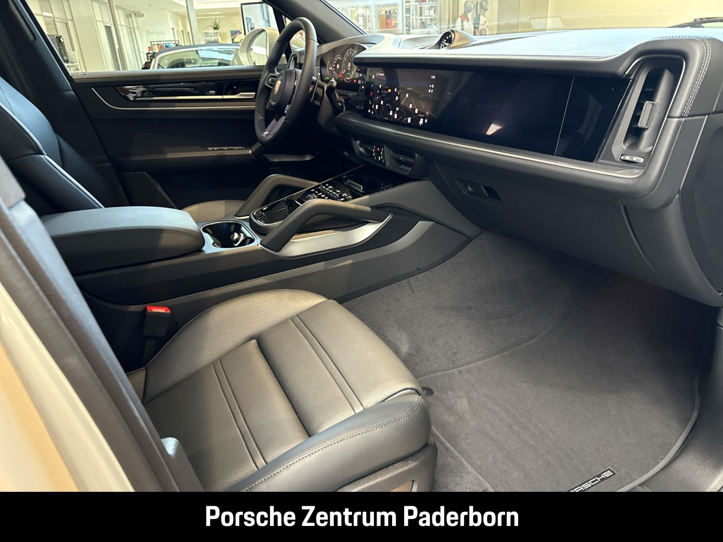 Porsche Cayenne E-Hybrid HA-Lenkung Nachtsicht InnoDrive