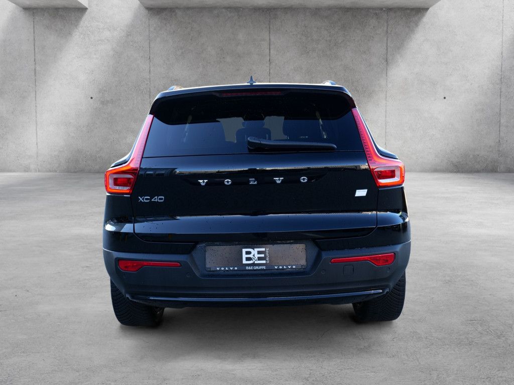 Volvo XC40 Plus Recharge Pure Electric 2WD