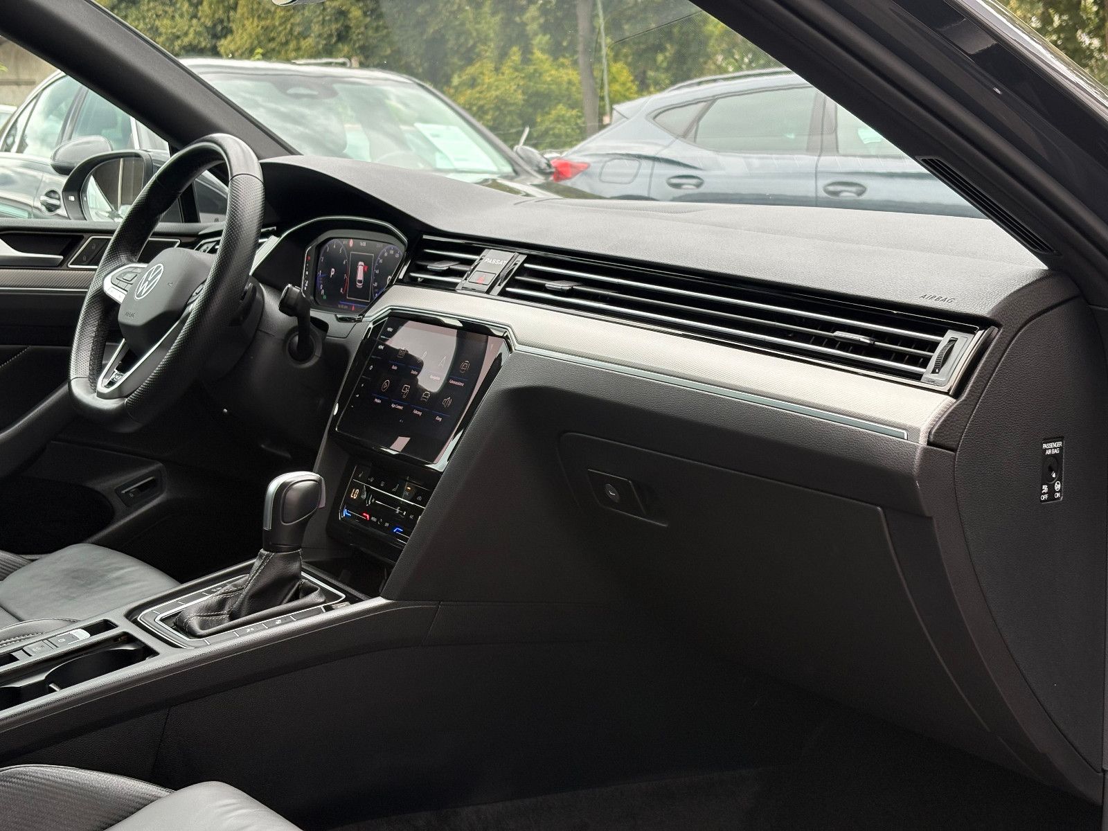 Volkswagen Passat 2.0 TSI DSG Variant 2x R LINE SPORT PAKET