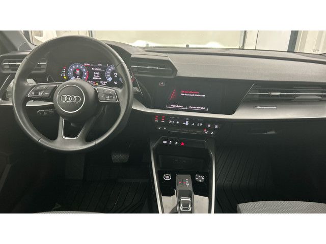 Audi A3 Sportback 35 TFSI S tronic SITZHEIZUNG/LED/VI