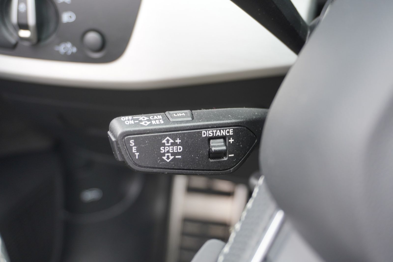 Audi A4 Avant 40 TDI S-Tronic S-Line - Samsaru's Car Outlet