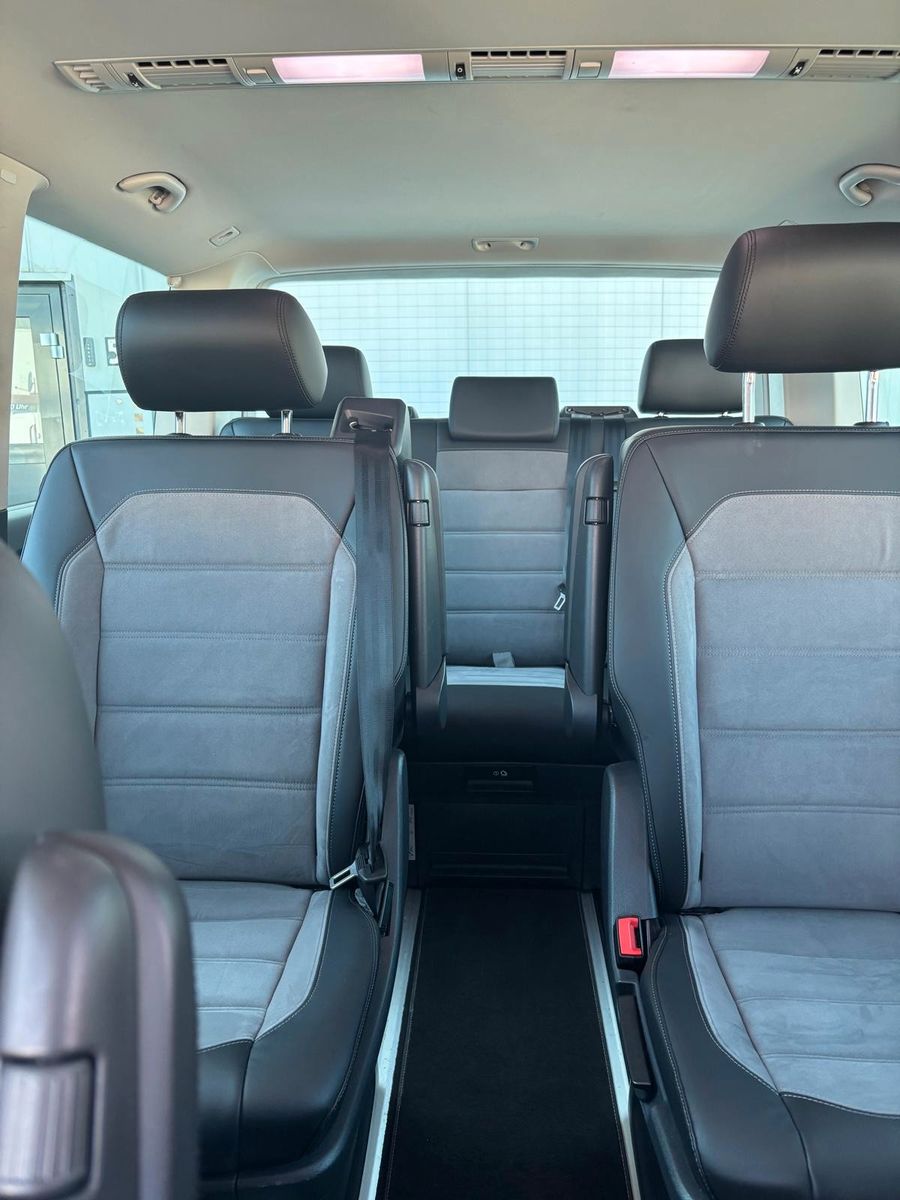 Volkswagen T6.1 Multivan 4Motion - Samsaru's Car Outlet