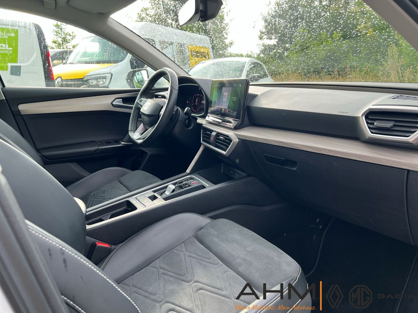Seat Leon Sportstourer Xcellence 2.0 TDI  Schiebed. L