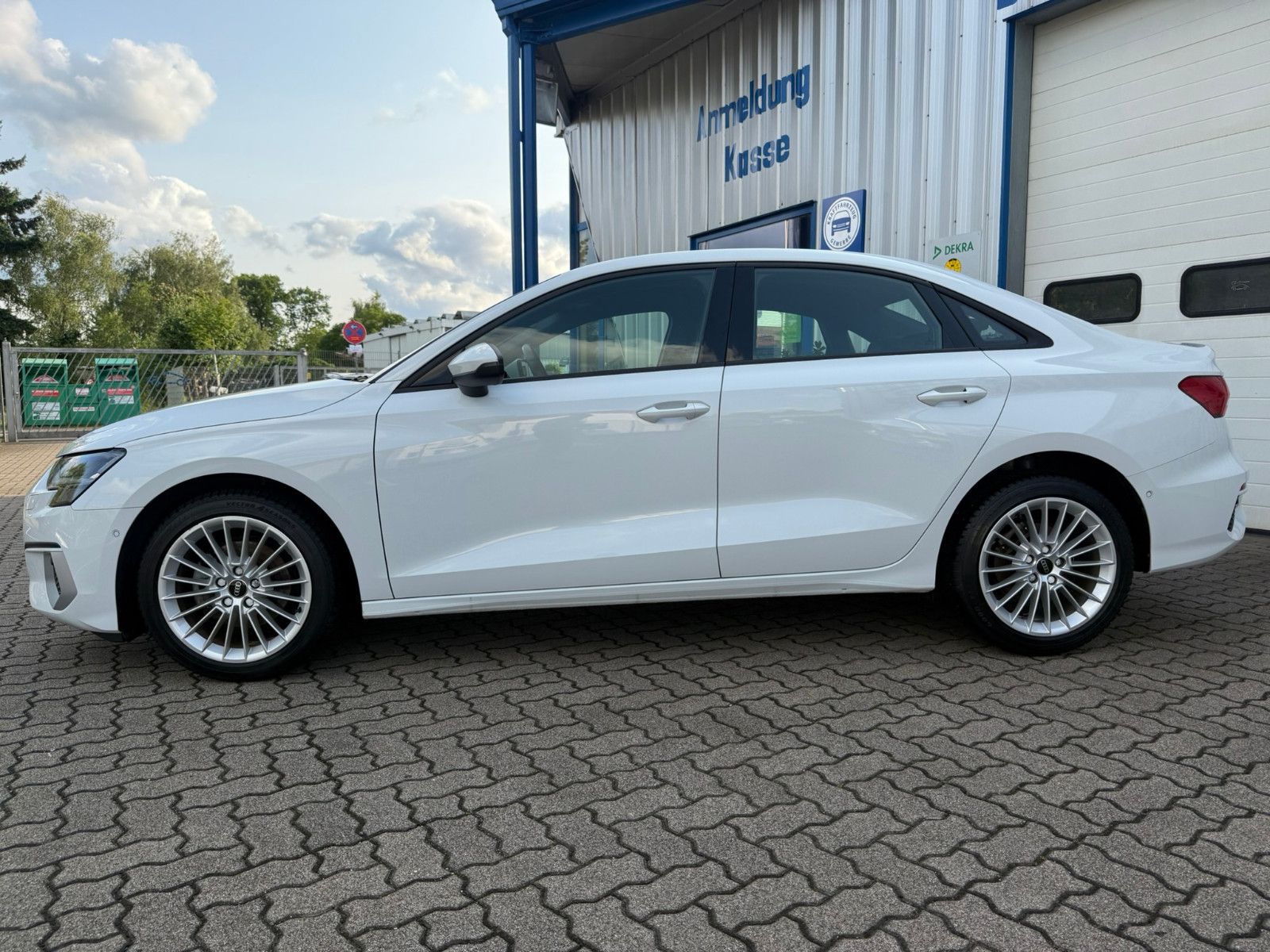 Audi A3 | ADVANCED | AUT | KLIMA | SZH | NAVI | PDC |