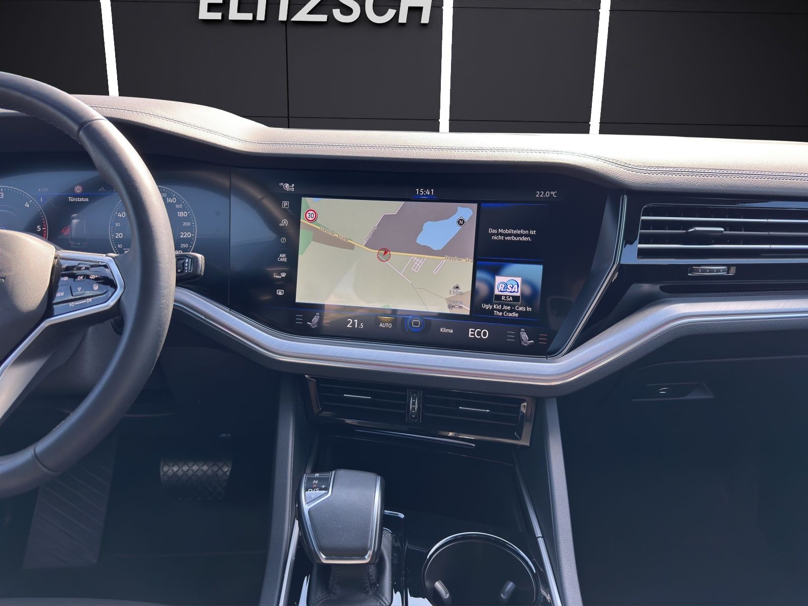 Volkswagen Touareg Elegance TDI 4M - Samsaru's Car Outlet