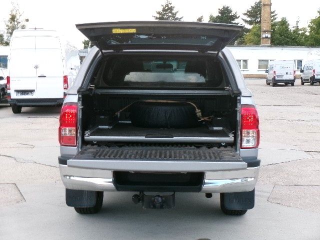 Toyota Hilux Double Cab 204PS Autm. Comfort 4x4 Hardtop