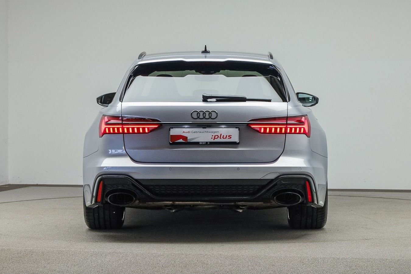 Audi RS 6 Avant Carbon*Pano*B&O*Night*HUD*Assist*Dyna
