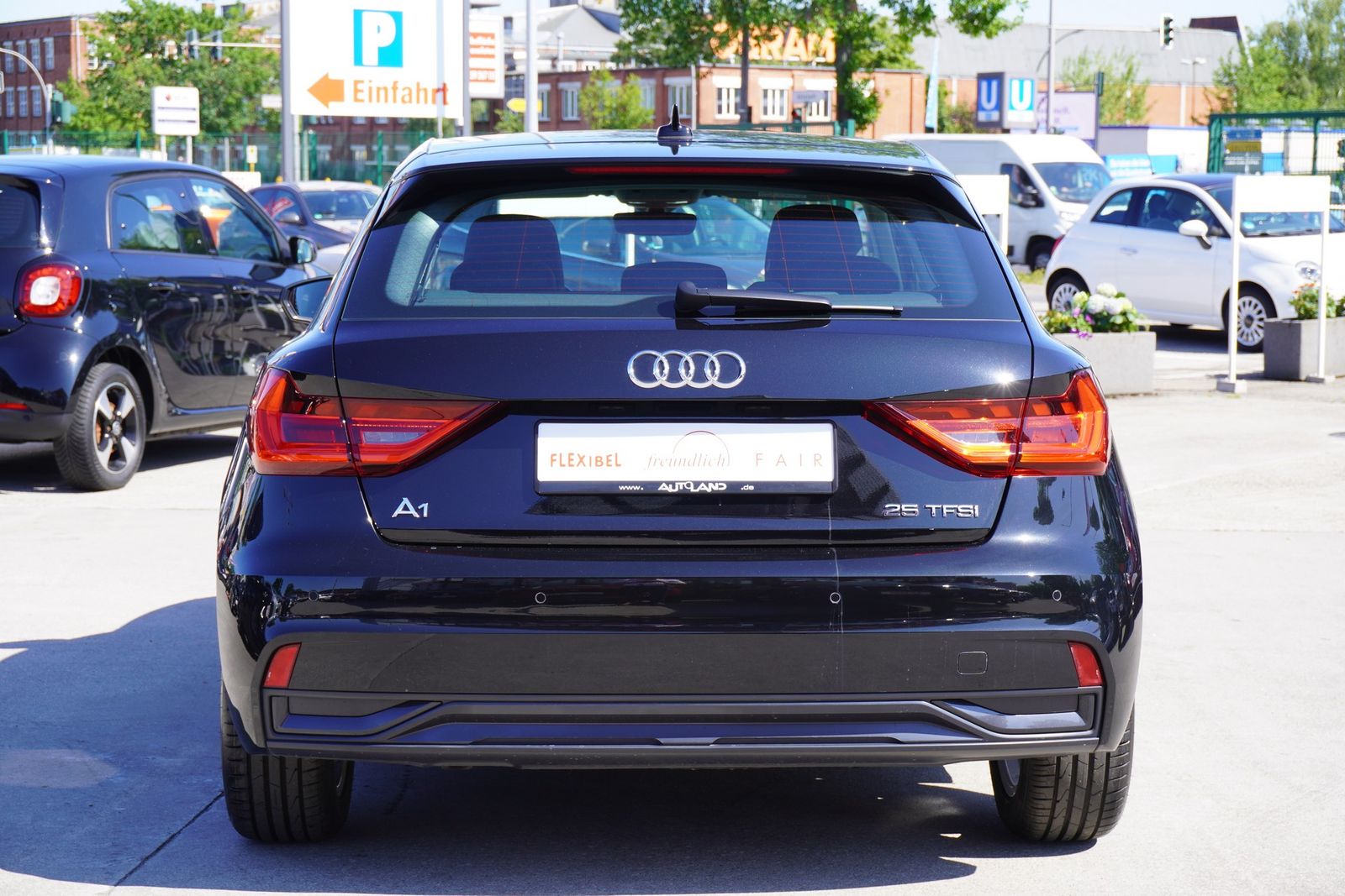 Audi A1 25 TFSI Sportback S-tronic - Samsaru's Car Outlet