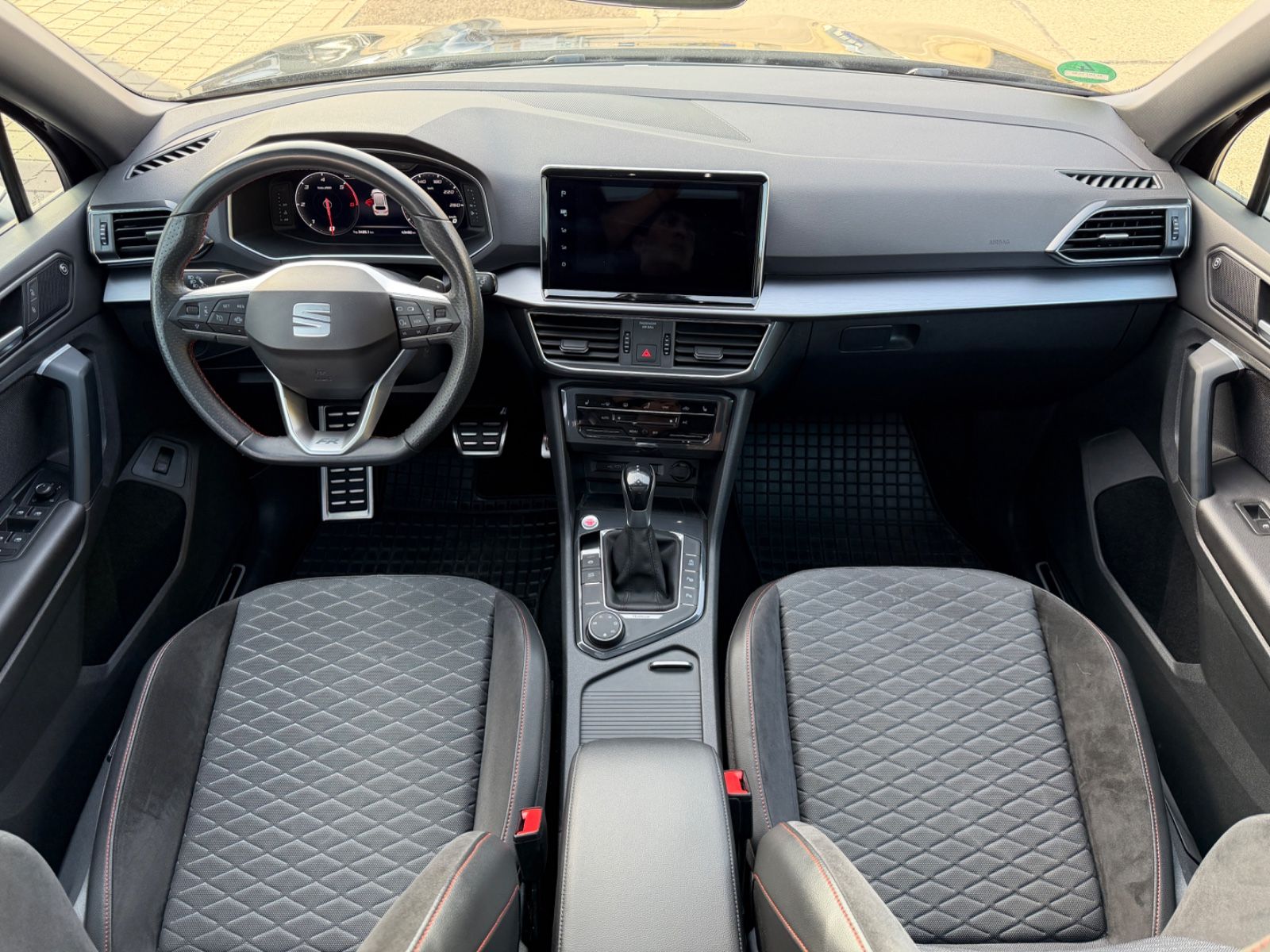 Seat Tarraco FR 4Drive NAVI/LED/AHK/1.Hd/7Si.