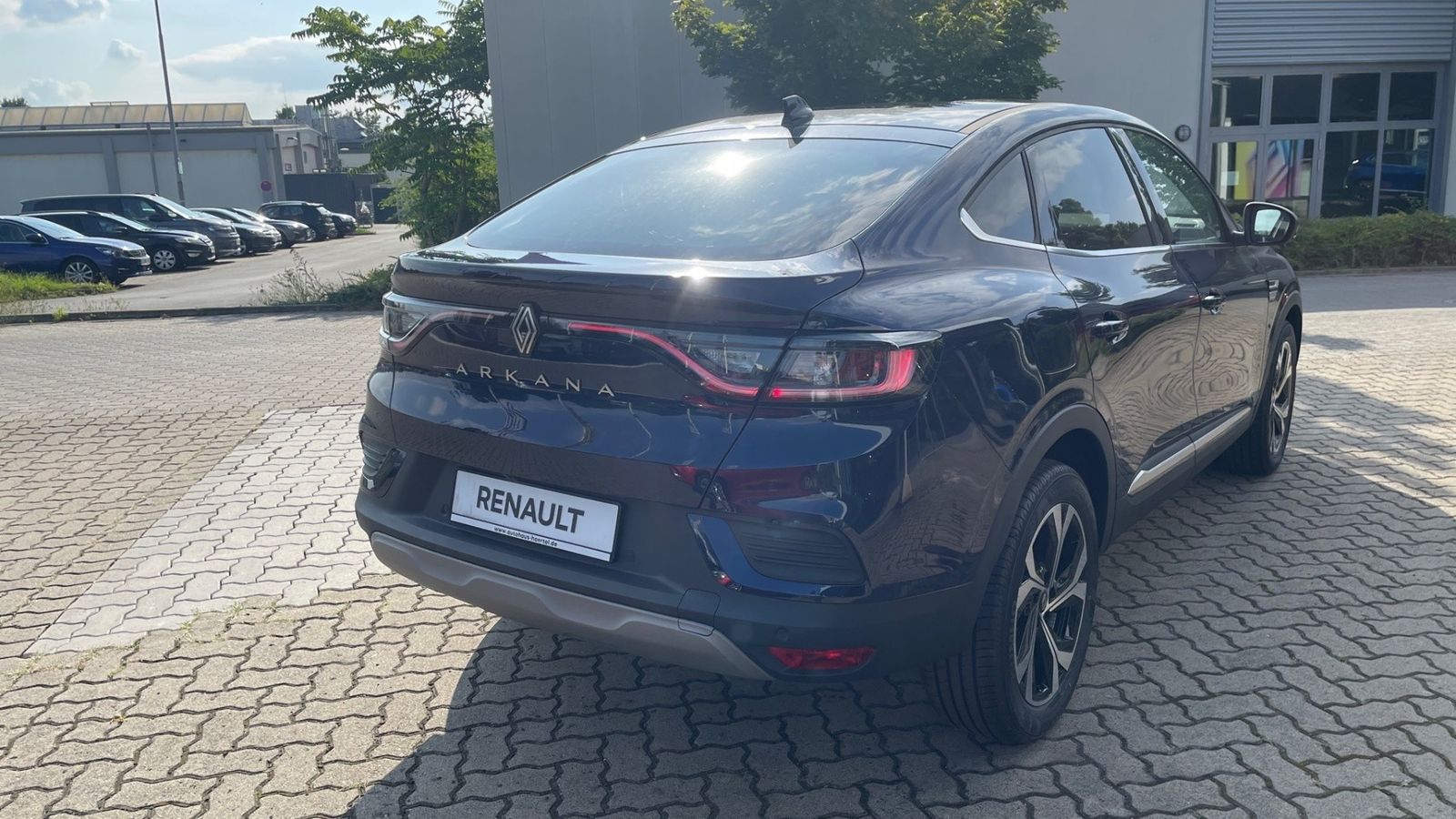 Renault Arkana TECHNO Mild Hybrid - Samsaru's Car Outlet