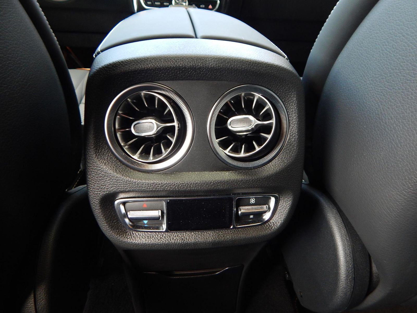Mercedes-Benz G 63 AMG - Samsaru's Car Outlet