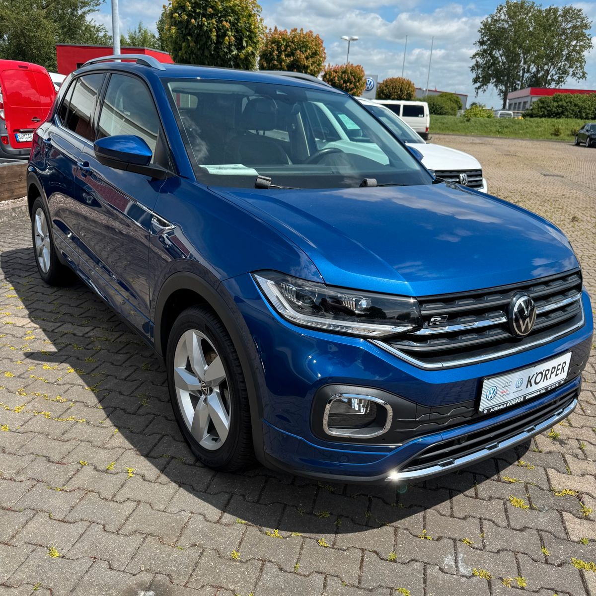 Volkswagen T-Cross Style - Samsaru's Car Outlet
