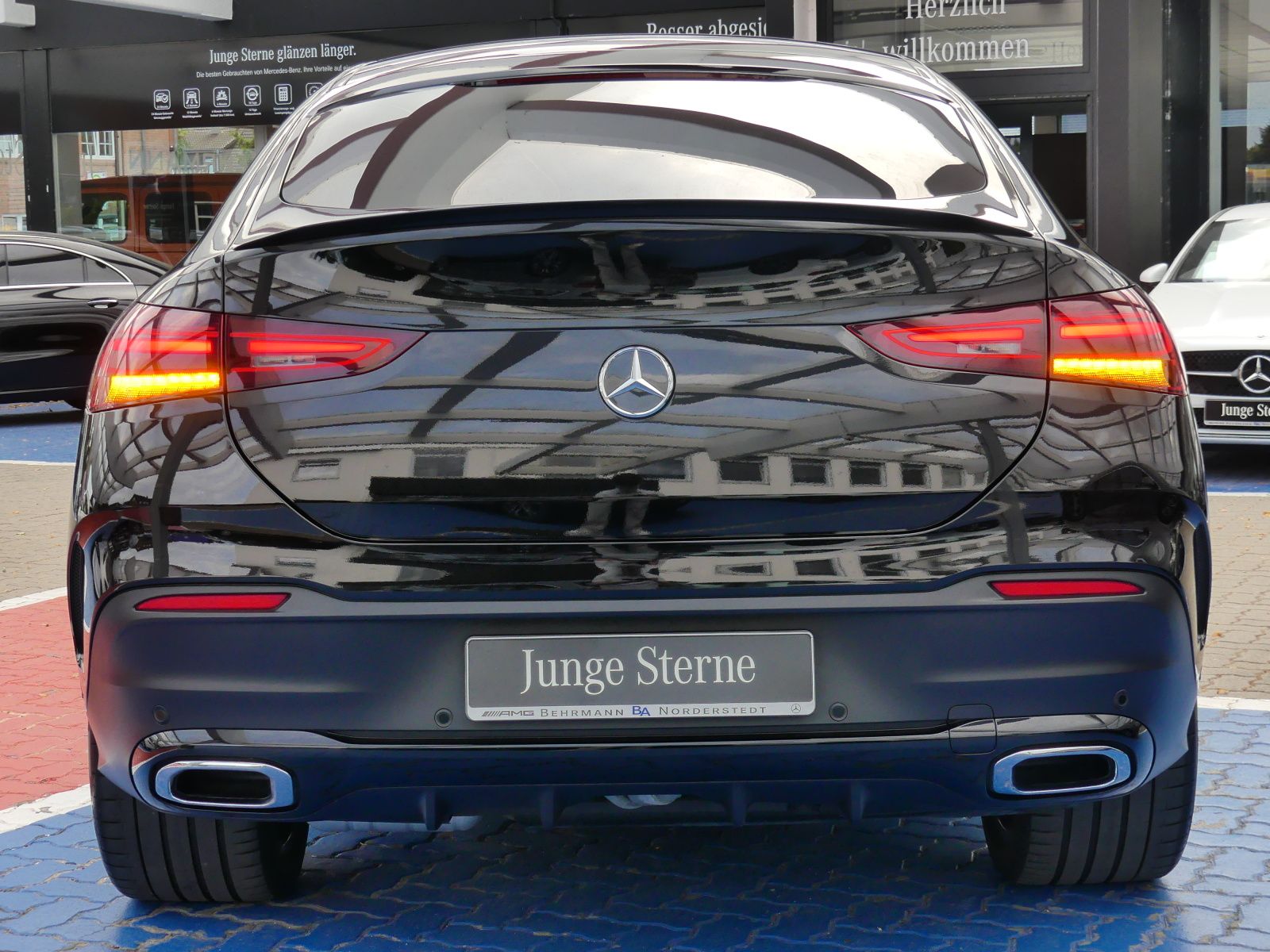 Mercedes-Benz GLE 450d 4M Coupé StdHzg+Panorama+AHK+AirBalance