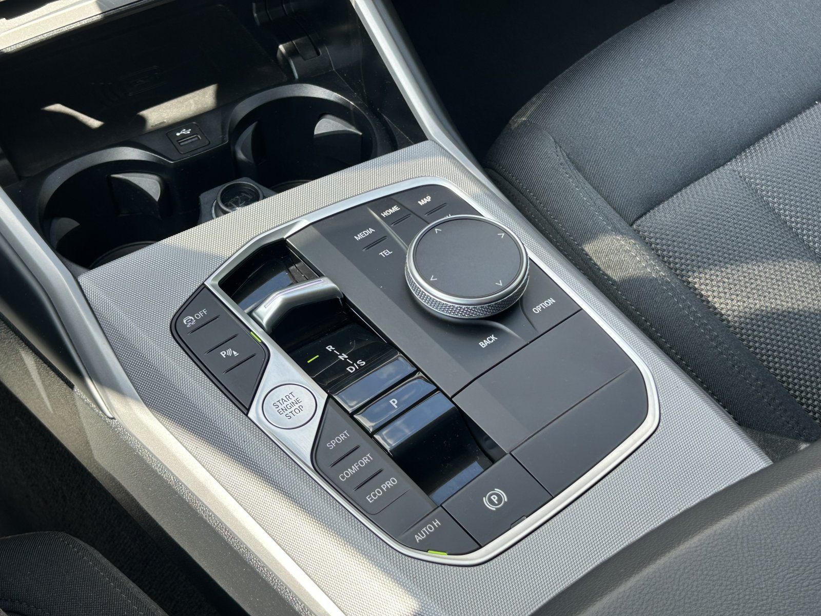 BMW 320 d xDrive - Samsaru's Car Outlet