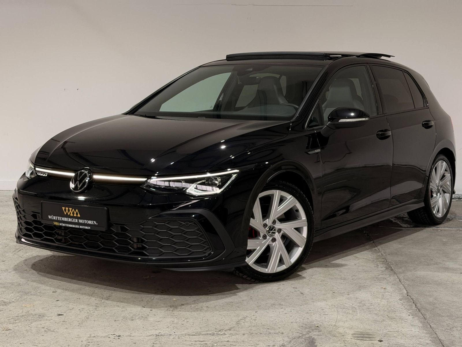 Volkswagen Golf VIII GTD*PANO*KAMERA*SITZKLIMA*LED*LEDER*