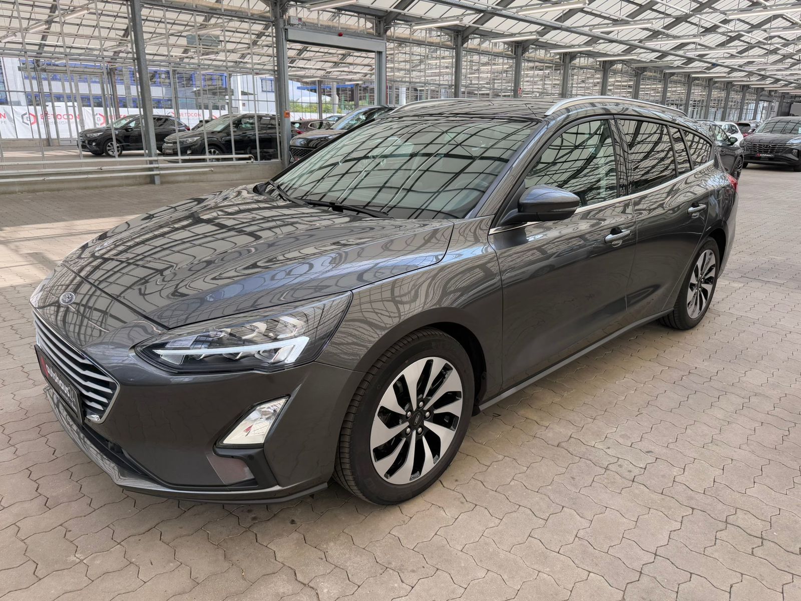 Ford Focus 1.0 EcoBoost - Samsaru's Car Outlet
