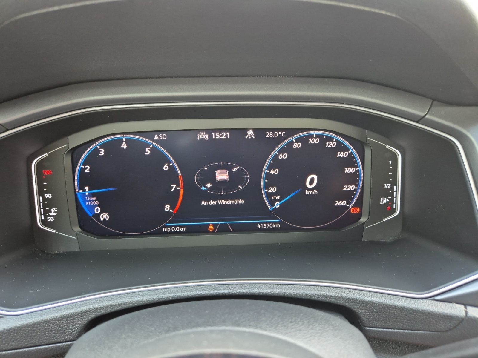 Volkswagen T-Roc TSI R-Line - Samsaru's Car Outlet