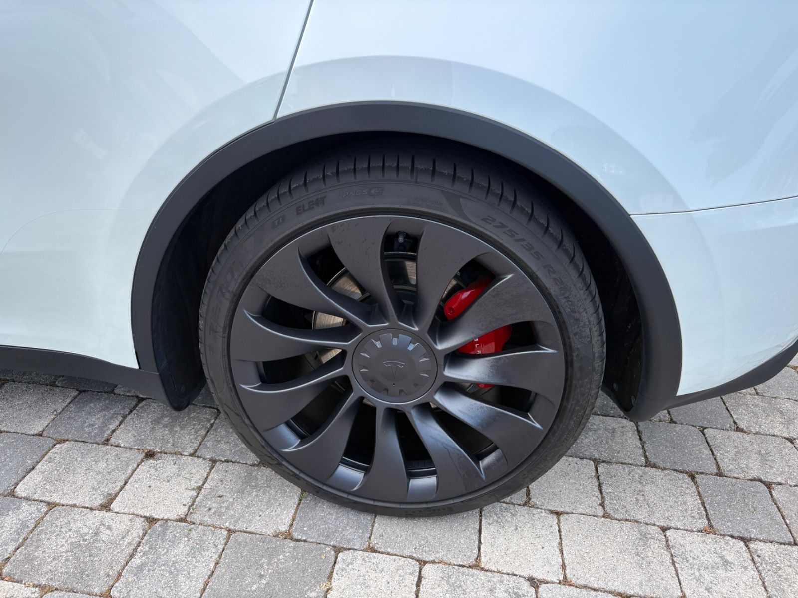 Tesla Model Y Performance Dual AWD