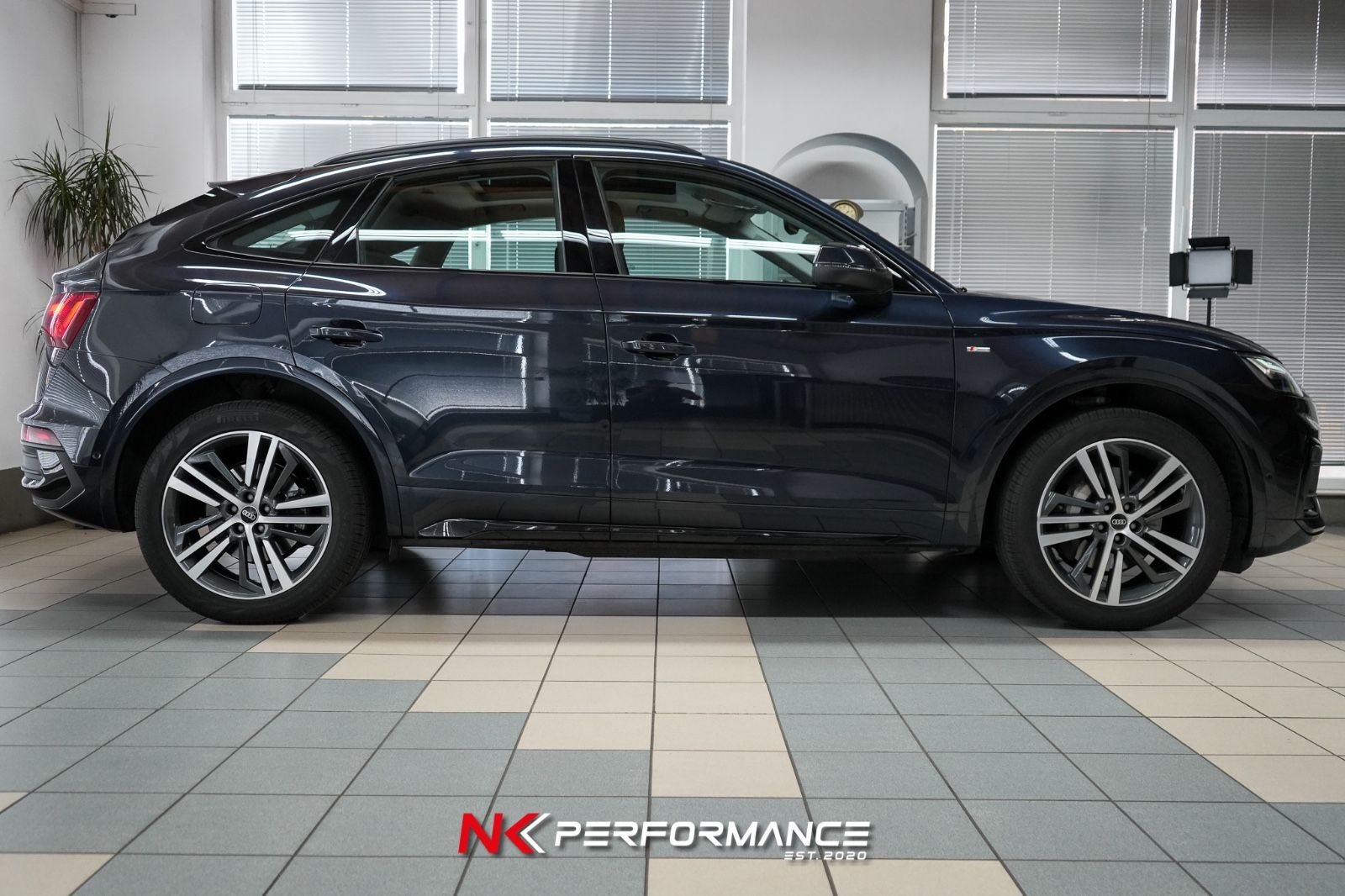 Audi Q5 Sportback 50 TDI quattro S line - Samsaru's Car Outlet
