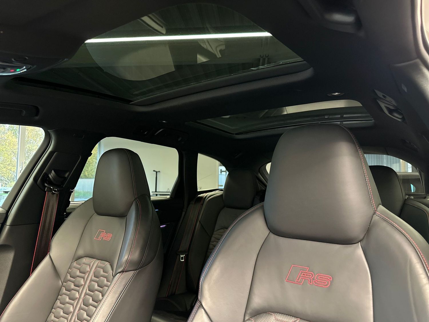 Audi RS6 4.0 TFSI quattro*MATRIX*KERAMIK*CARBON*4 ZON