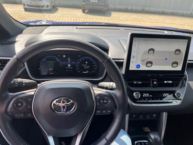 Toyota Corolla Cross Hybrid - Samsaru's Car Outlet