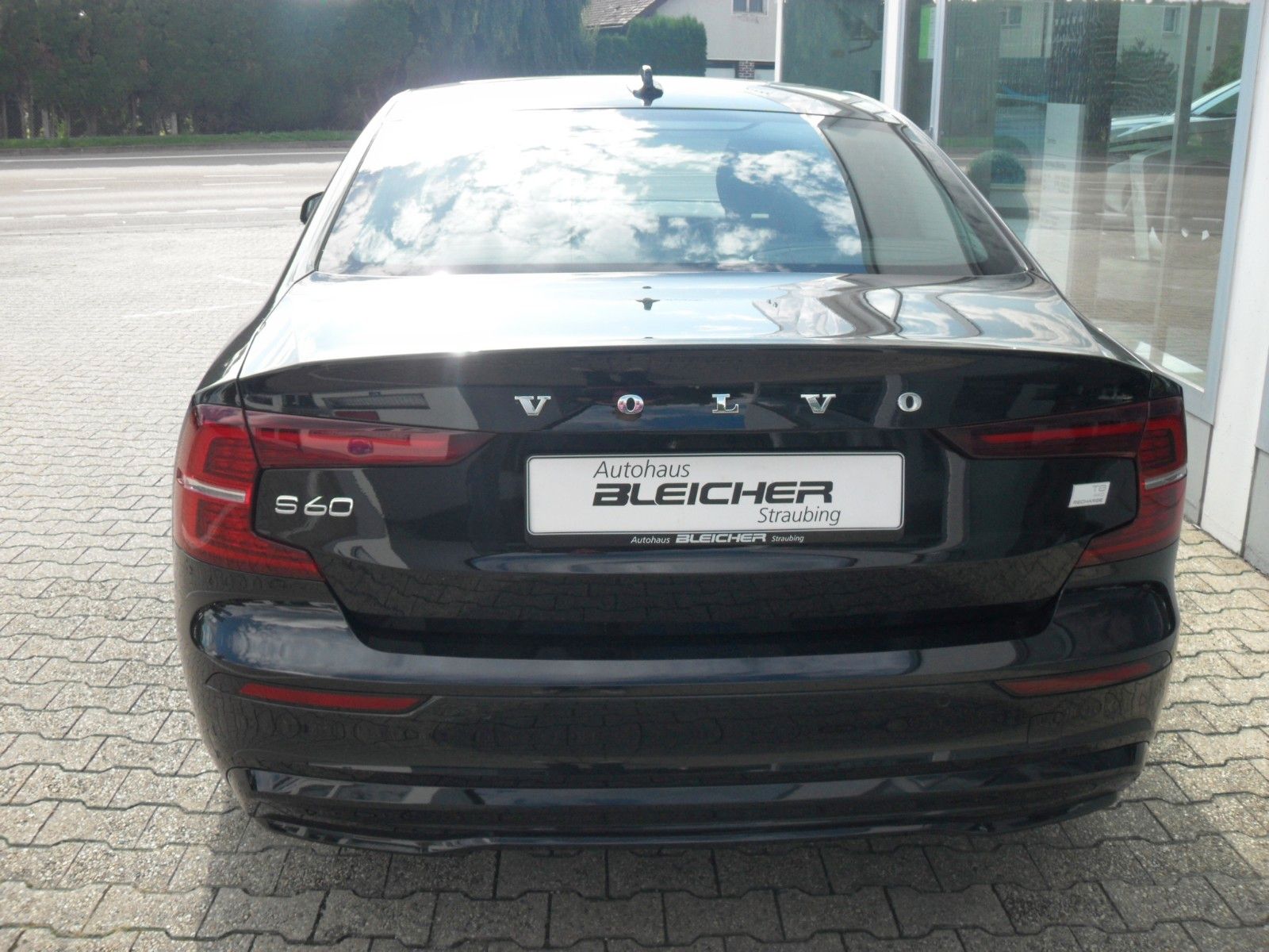 Volvo S60T8 Lim. Ultimate Dark | 360° | HeadUp | Pano.