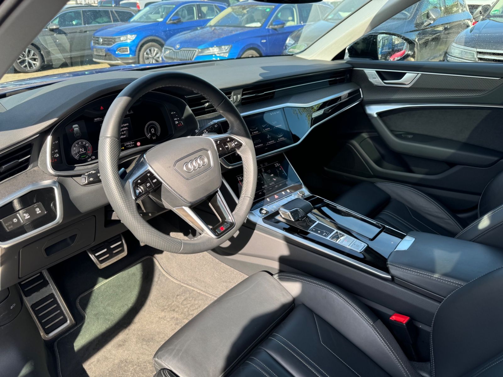 Audi A6 55 TFSI e quattro S-LINE - Samsaru's Car Outlet