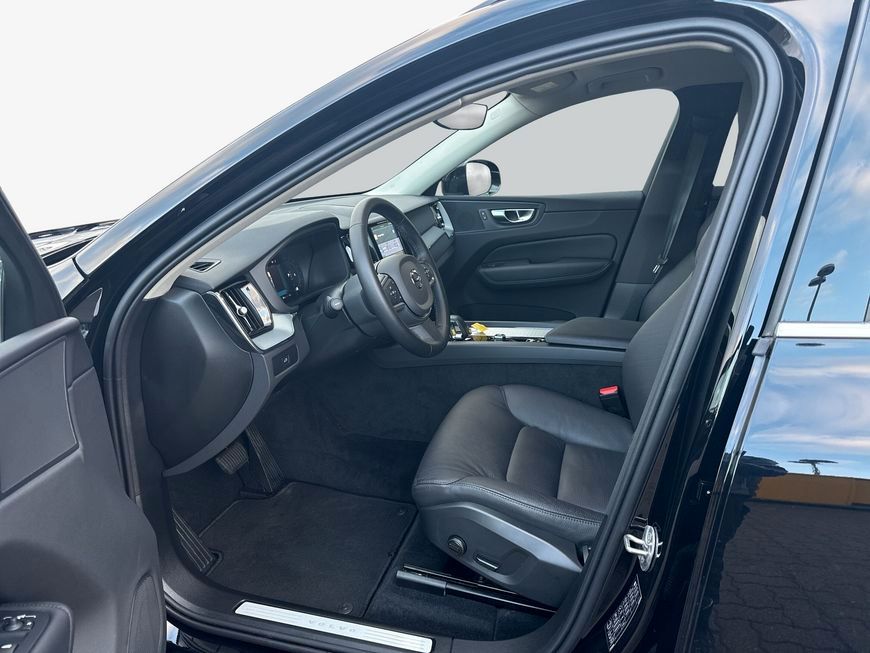 Volvo XC60 B5 B AWD Core