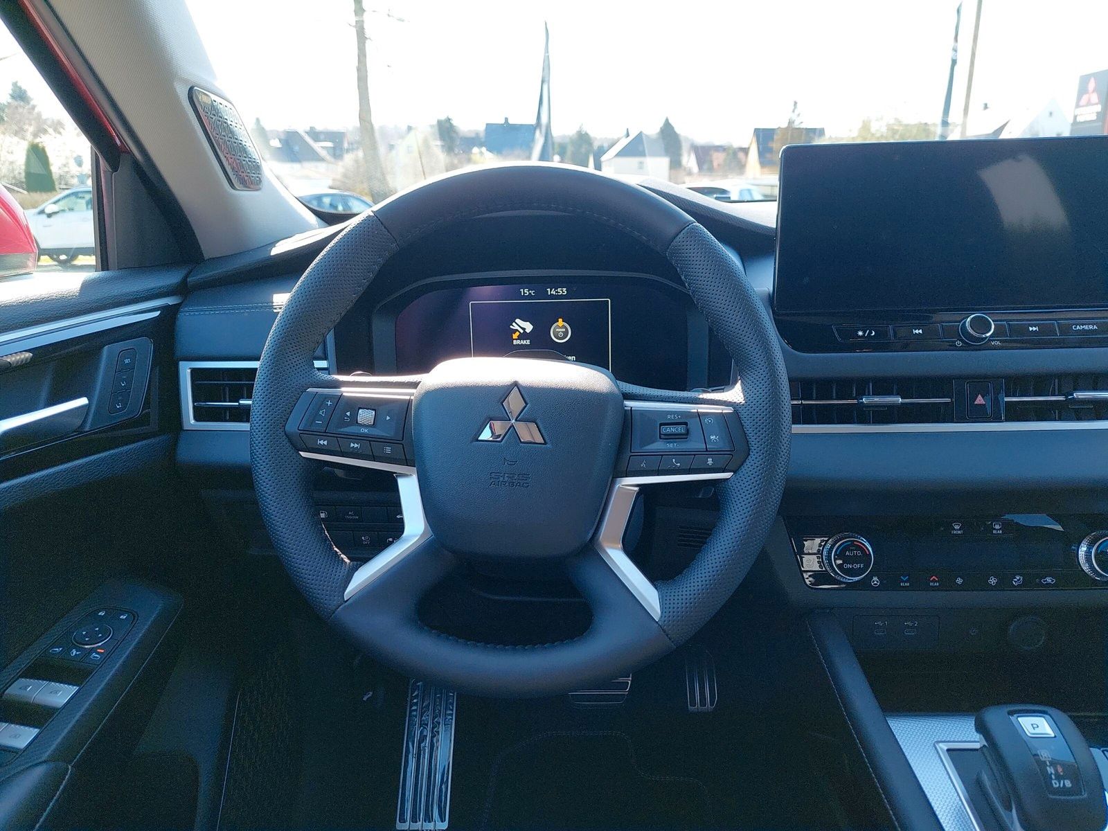 Mitsubishi Plug-in Hybrid Outlander 2025 TOP