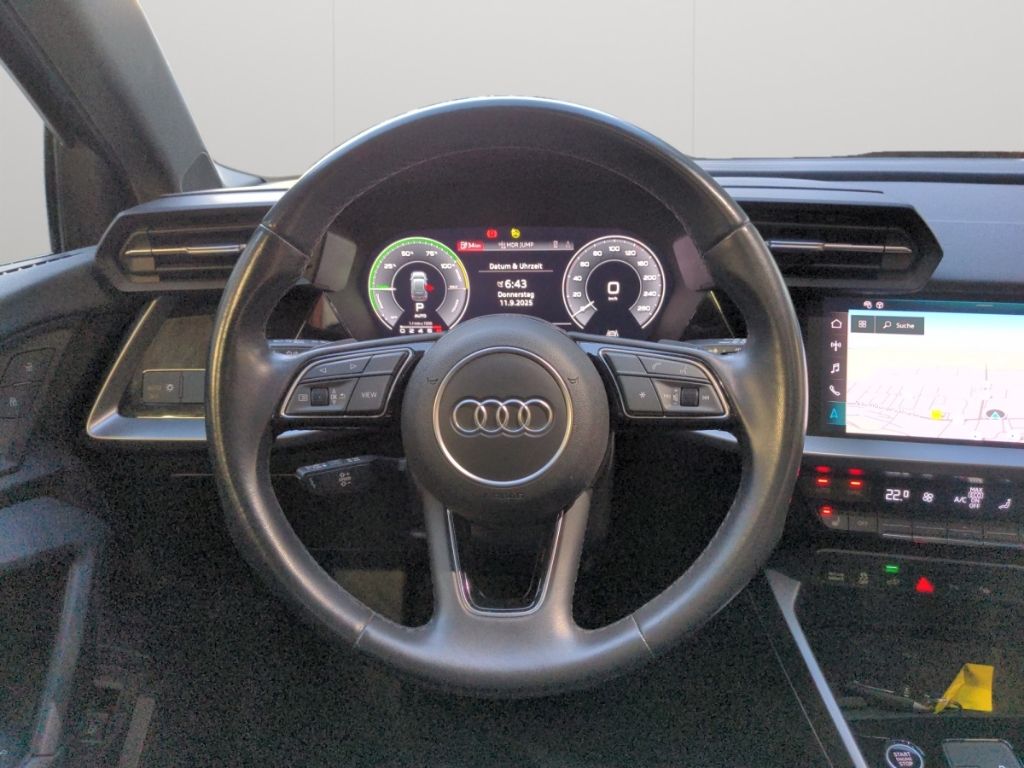 Audi A3 Sportback 40TFSIe S tronic LED Navi SHZ Rear