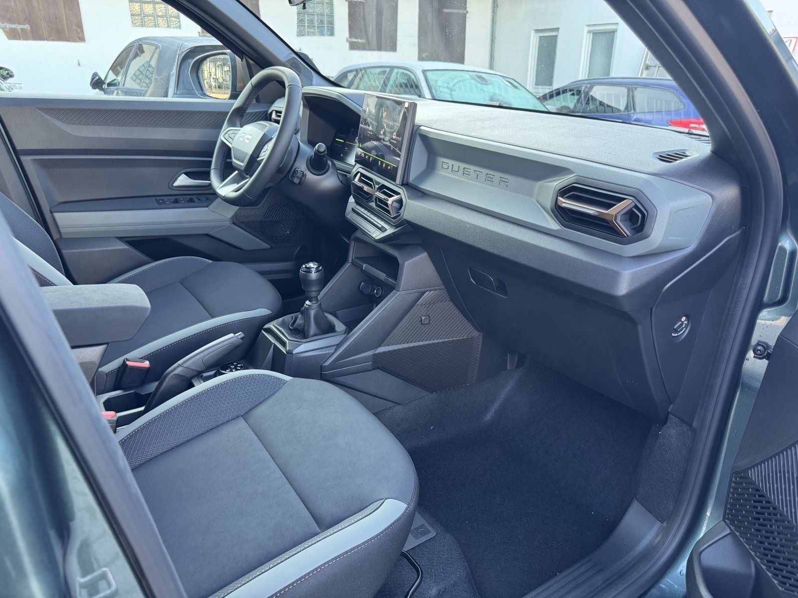 Dacia Duster NEW TCe 130 4x4 Extreme - Samsaru's Car Outlet