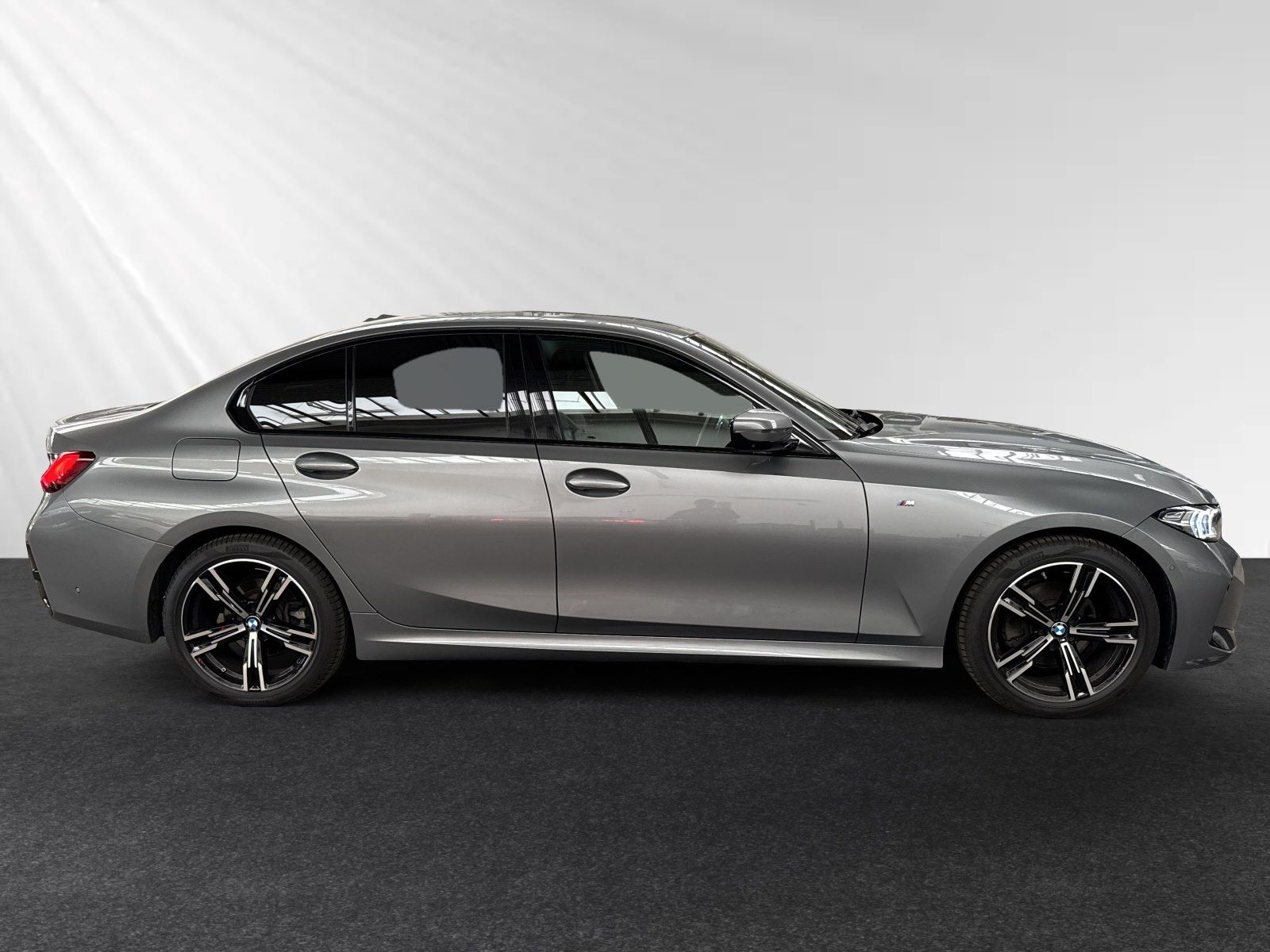 BMW 320d xDrive M Sport|AHK|Stop&Go|Head-Up