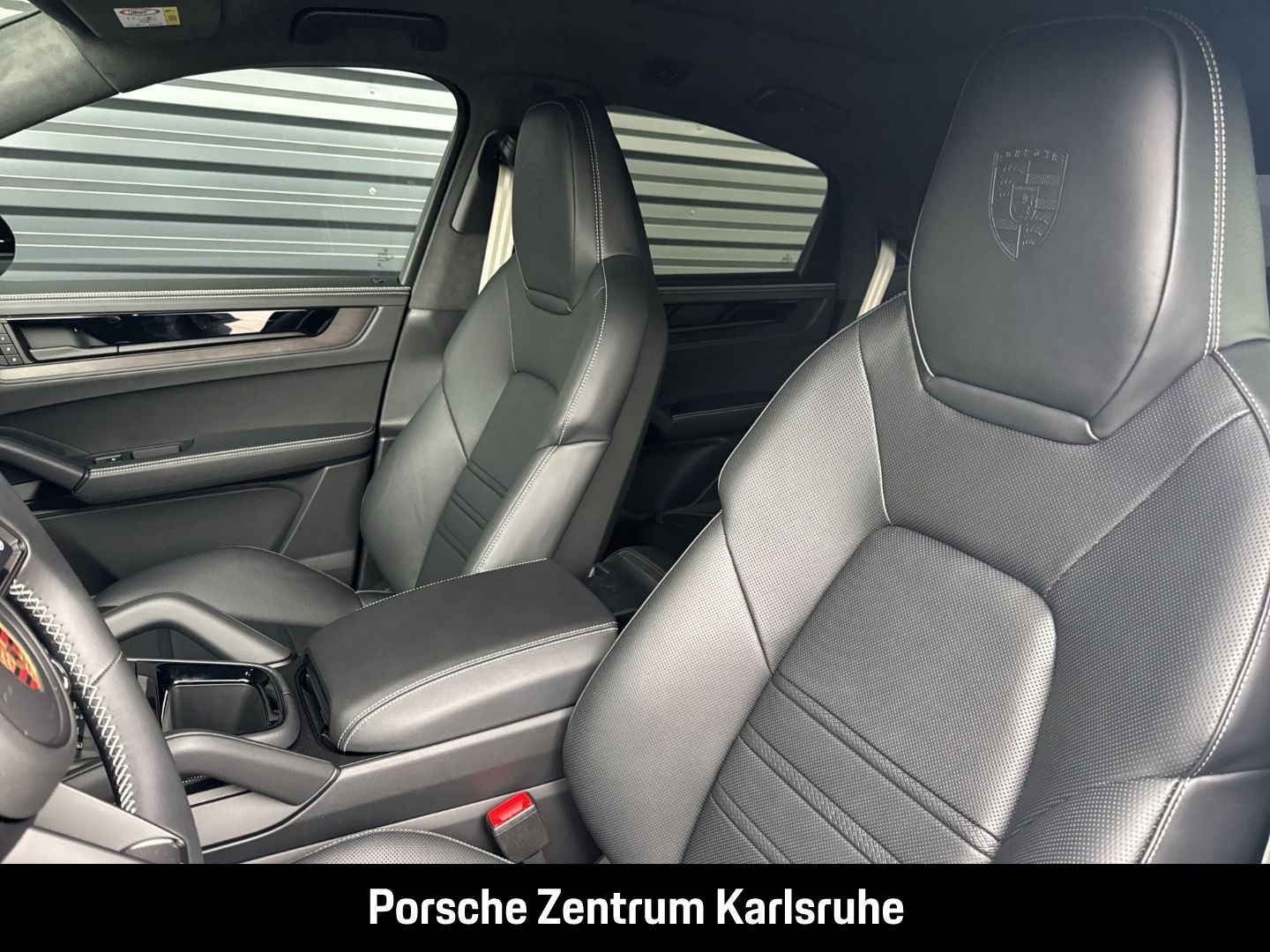 Porsche Cayenne E-Hybrid Coupe Black Edition Clubleder