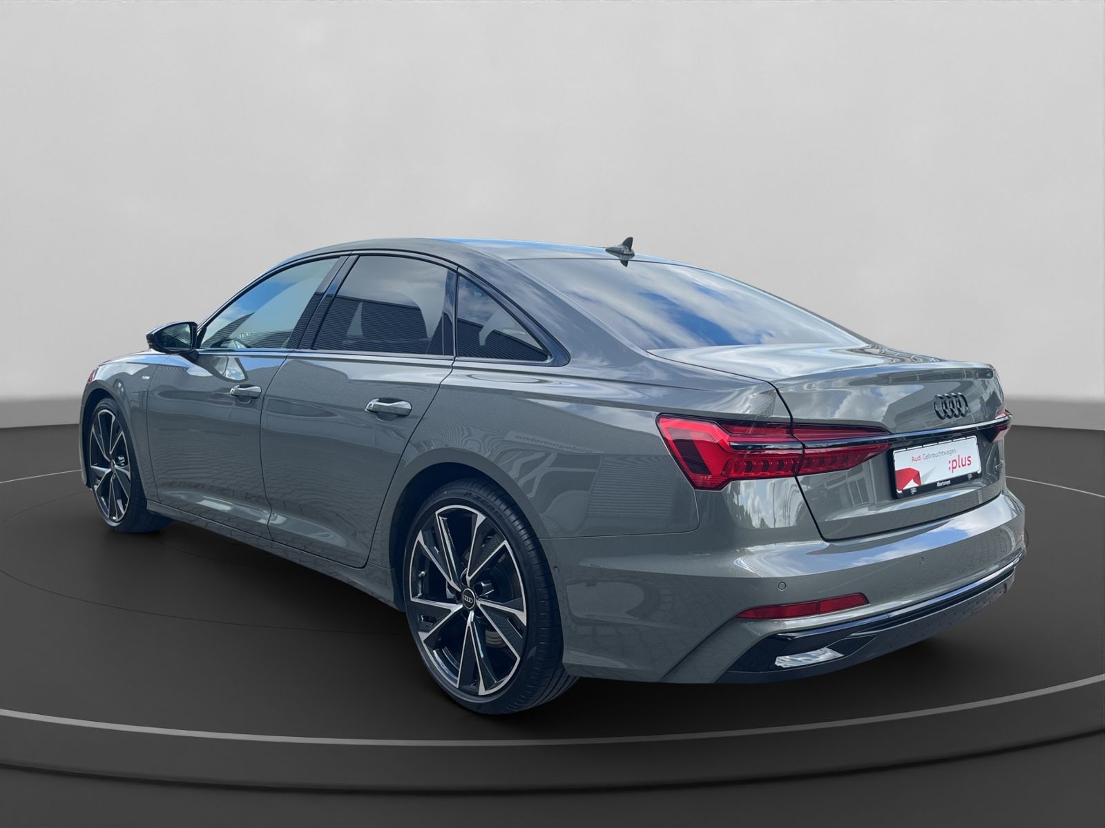 Audi A6 Limousine 45 TFSI QUATTRO S-LINE - Samsaru's Car Outlet